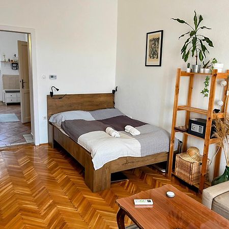 Domos Buda Castle Balcony Apartment Budapest Exterior foto